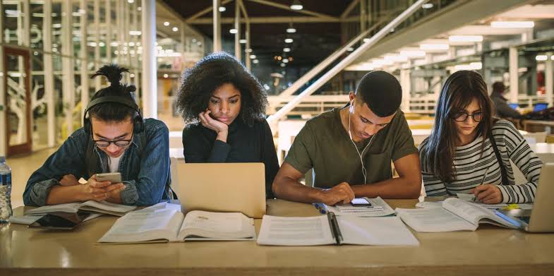The Complete Guide to Online Learning in 2026: Tools, Strategies, and Success